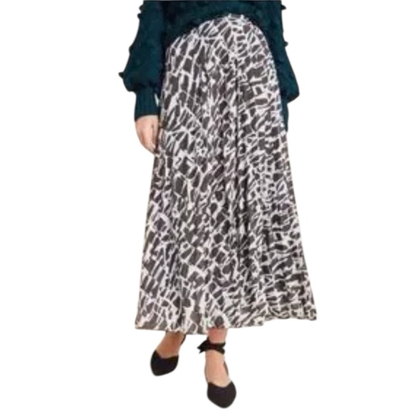 💥SALE💥MAEVE BY ANTHROPOLOGIE HILIDI PLEATED BOHEMIAN MIDI SKIRT SZ M EUC - Picture 2 of 10